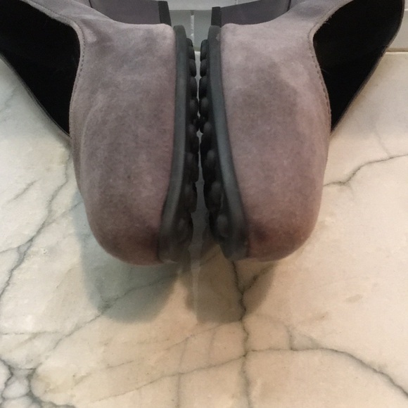 Tod’s Zeppa Wedge Pointy Slip On Suede Shoes Taupe Gray 6 - Picture 8 of 14